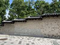 덕수궁 돌담길