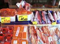 🍣 Seafood Sunrise: My Morning at Hakodate Asaichi