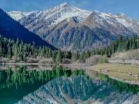 ต้ากู่ การ์เซีย (Dagu Glacier )
