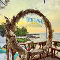 Blue Dragon Cafe and Beach Club 