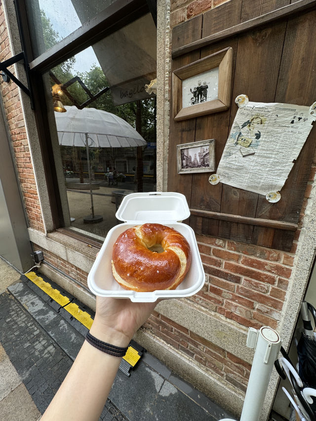 ร้านสุดฮิต New York Bagelous Museum 