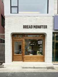 BREAD MONSTER