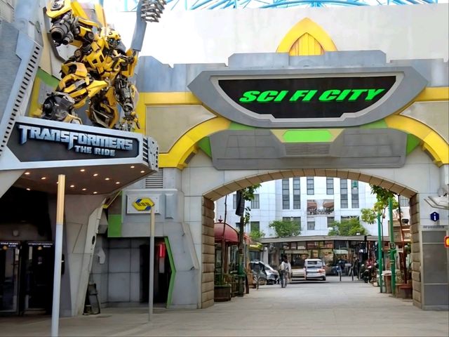 Cybertron comes alive at Universal Studios Singapore!