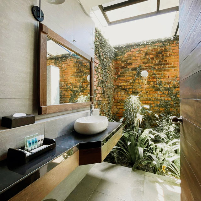 A Heritage Retreat Wrapped in Coastal Breeze