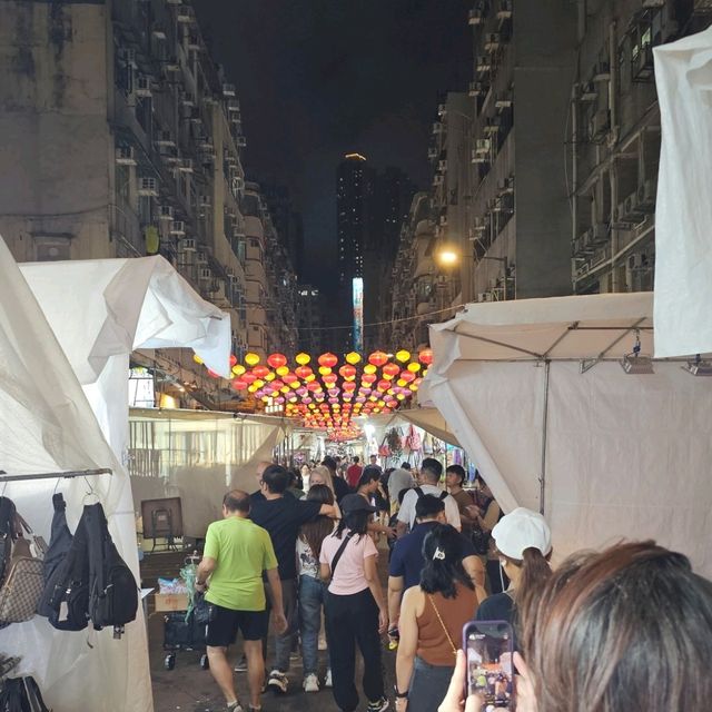 Go to Hong Kong hungry and come back full!🤣
