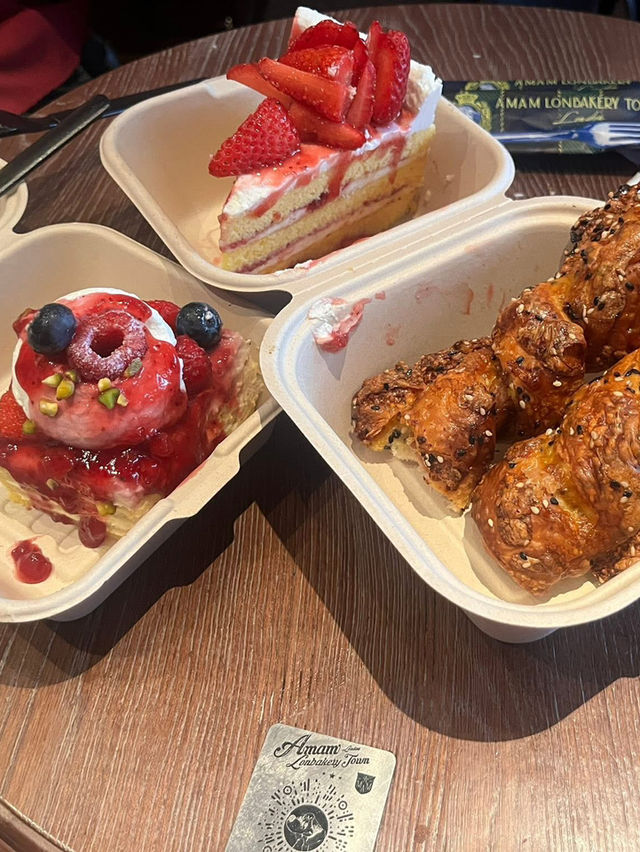 AMAM London Bakery Town