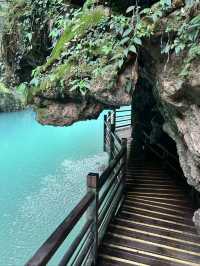 Suspended in Beauty: Zhangjiajie’s Glass Bridge Adventure