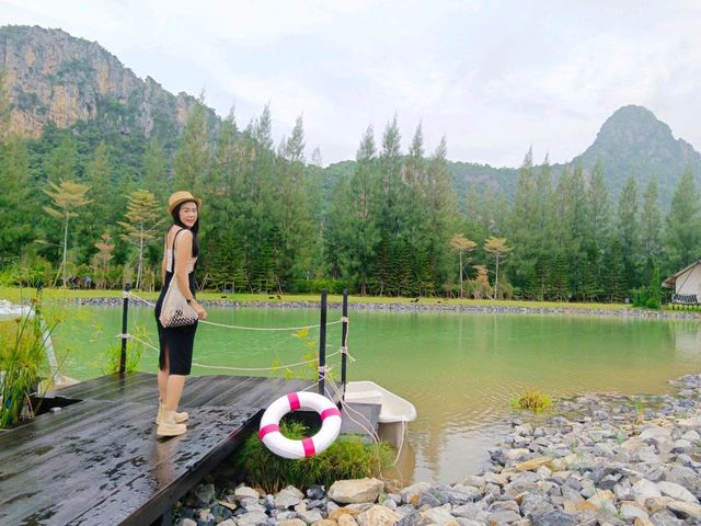 Iko Camp & Cafe
