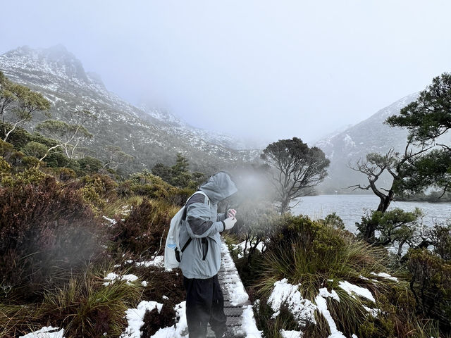 Cradle Mountain: Winter’s Embrace