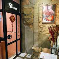 คาเฟ่ลึกลับ ย่านโฮจิมินห์ (Soo Kafe)