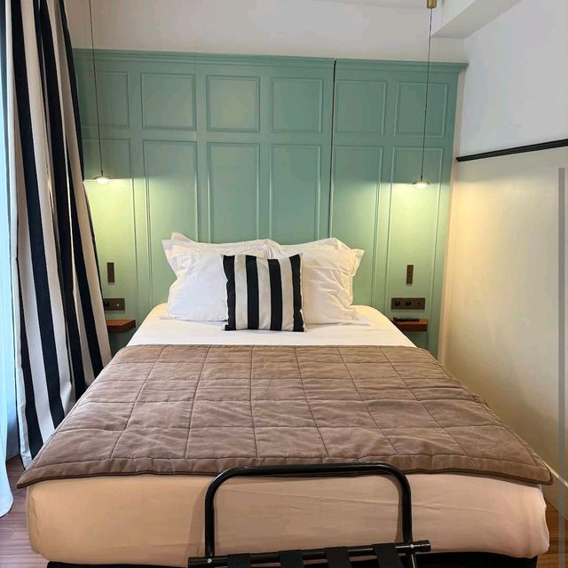 New Hotel Lafayette