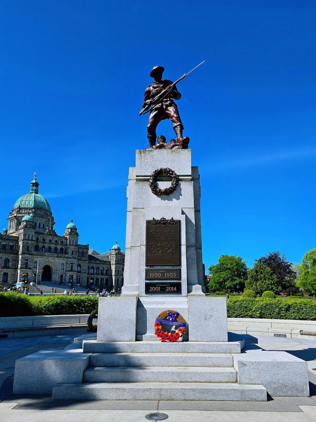 🏛️✨ British Elegance in Canada – Victoria’s Parliament Buildings