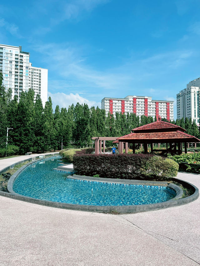 Taman Tasik Permaisuri: Serene Escape in Nature’s Embrace