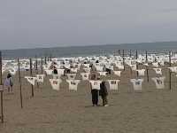 高知の“ウユニ塩湖”！？入野の浜で幻想的な海の旅を