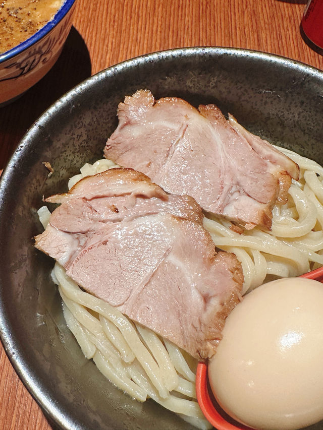 灣仔人氣正宗拉麵店