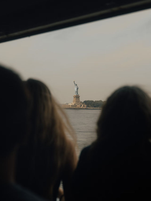 ðšðļâAmerica!â â The First Sight of the Statue of Liberty
