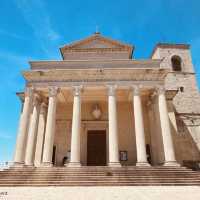 🏰 “San Marino: A Republic in the Clouds” 🇸🇲
