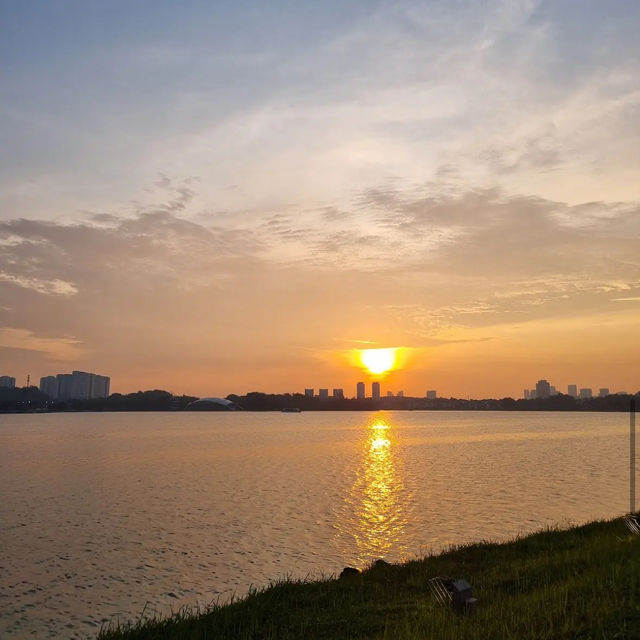 Putrajaya Lake