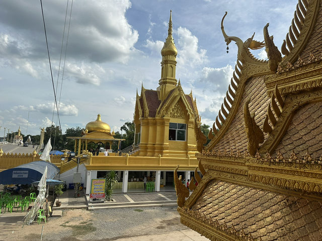 วัดสีทองแห่งพิษณุโลก