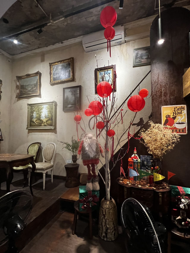 Hanoiの街並みを眺めながらゆったり過ごす「LEVA Coffee - The Balcony」 Hanoiの街並みを眺めながらゆったり過ごす「LEVA Coffee - The Balcony」