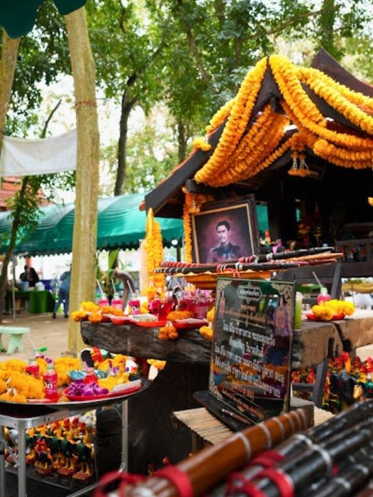 🌹ชวนไหว้พระที่วัดเขาโบสถ์