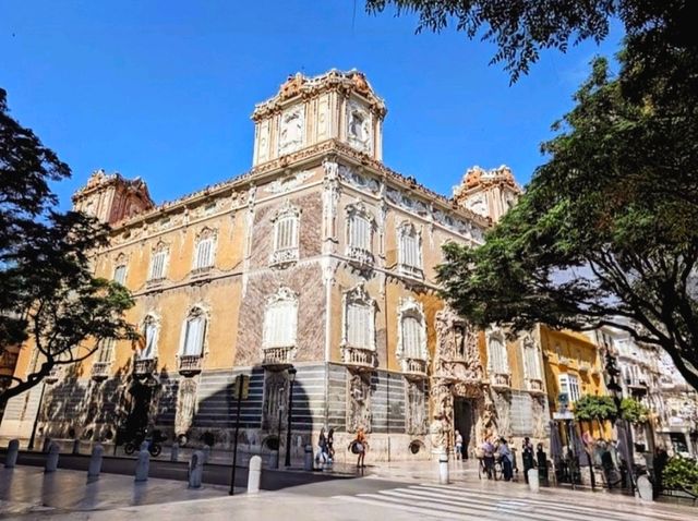 瓦倫西亞 | 多斯阿瓜斯侯爵宮殿:一個陶瓷博物館的奇幻之旅 瓦倫西亞 | 多斯阿瓜斯侯爵宮殿:一個陶瓷博物館的奇幻之旅