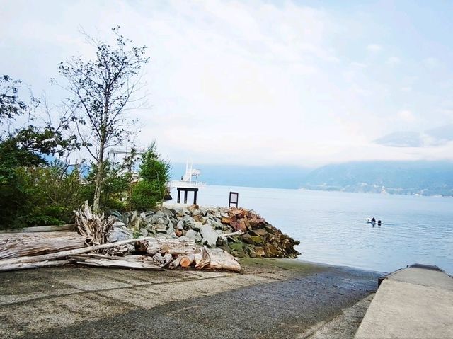 溫哥華波特灣省立公園:海水湛藍🌊 溫哥華波特灣省立公園:海水湛藍🌊