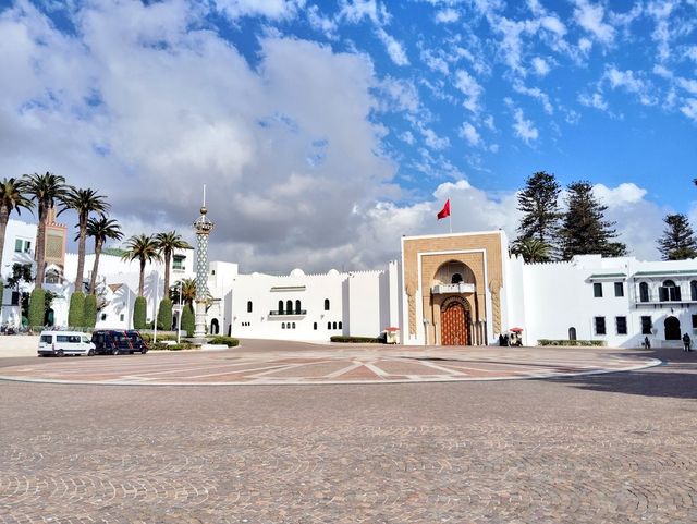 モロッコの白い街テトゥアンへ モロッコの白い街テトゥアンへ