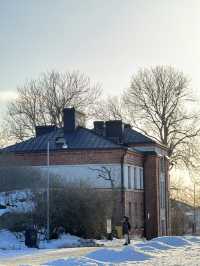 SUOMENLINNA: HELSINKI’S FORTRESS ISLAND ADVENTURE 🏰🚤🌊