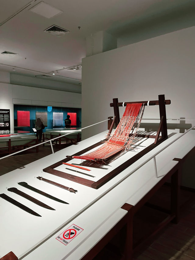 “Threads of Tradition: Iban Textiles at Borneo Cultures Museum” “Threads of Tradition: Iban Textiles at Borneo Cultures Museum”