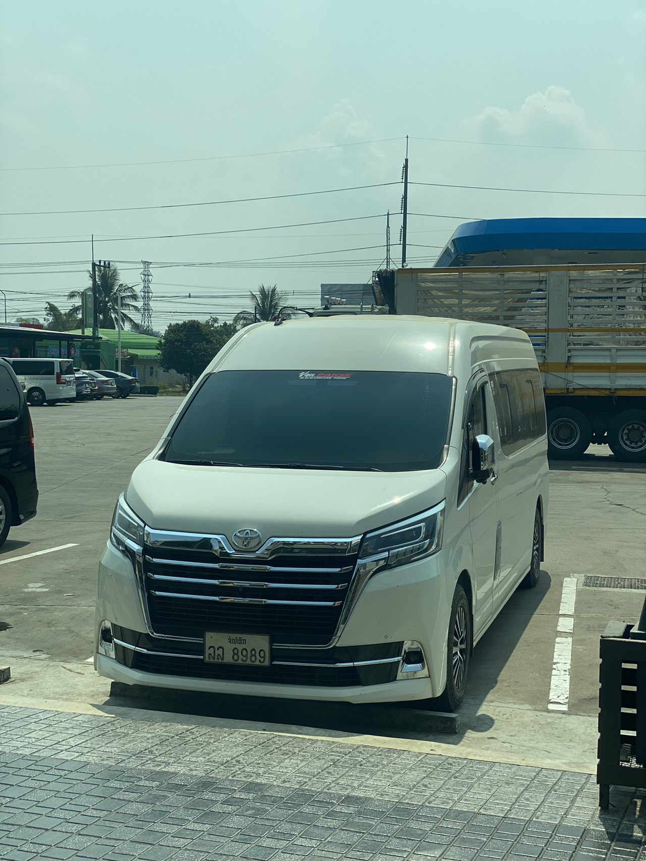 Khám phá miền Nam Lào cùng hướng dẫn viên địa phương.