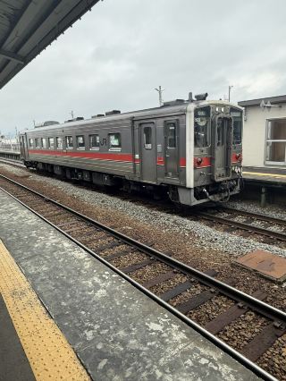 日本最北端の鉄道路線で巡る文化の至宝 2。
