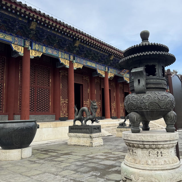 The most beautiful palace's I've ever seen. Stunning and breathtaking