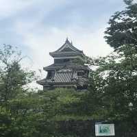 重返歷史：探索日本寶藏城堡松本城