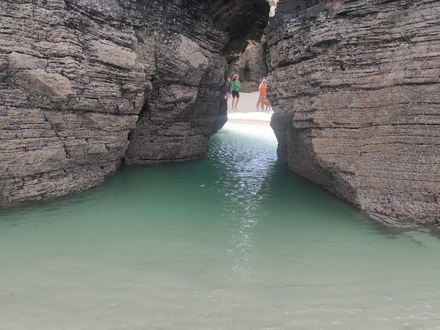 Beach of the Cathedrales 🏖️