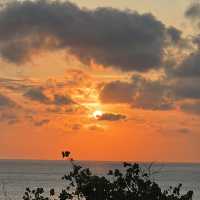 CHASING SUNSET LIKE IT OWES ME MONEY ! 