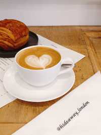 London | Brilliant coffee shop in Mayfair from Hide team