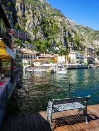 🏞 Borghi: A Tranquil Italian Village of Stone and Tradition 🇮🇹✨