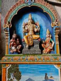 ⛰️ Batu Caves – A Spiritual and Cultural Landmark