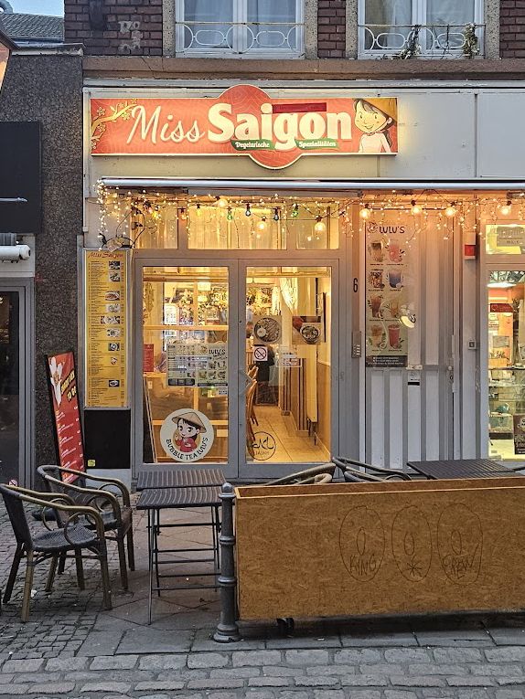 🇻🇳✨ A Taste of Vietnam in the Heart of Aachen — Miss Saigon Delivers Flavors that Speak to the Sou