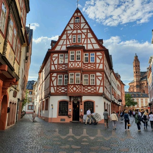 A Weekend in Mainz and Wiesbaden