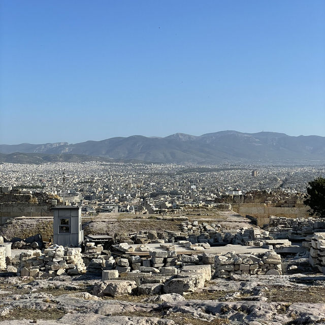 Greece on a Budget: Sun, History & Hidden Gems Greece on a Budget: Sun, History & Hidden Gems