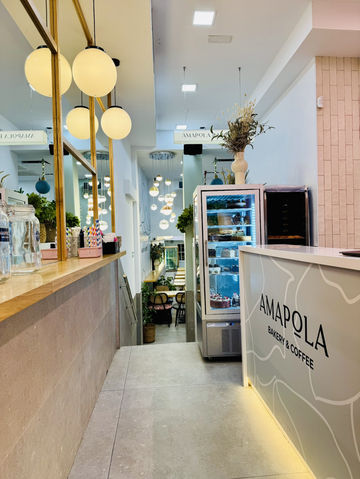 🌅☕️ Early Morning Gem — Amapola Bakery & Coffee at La Rambla 🌅☕️ Early Morning Gem — Amapola Bakery & Coffee at La Rambla