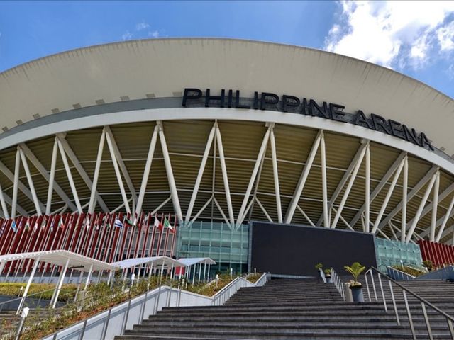 World's Largest Indoor Arena!😲🇵🇭