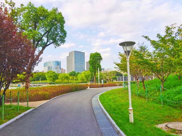 風景如畫喧囂中取靜的公園