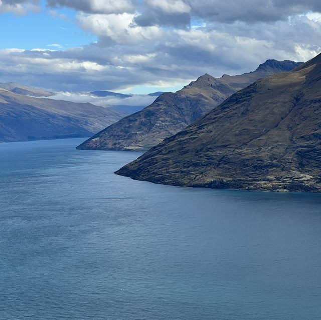 Finding Peace in Queenstown, New Zealand ☮️