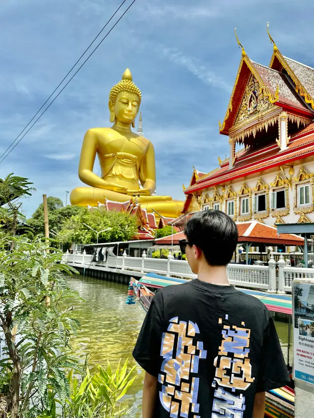 The photo spot for the Great Buddha at Wat Arun in Bangkok without taking a boat is here