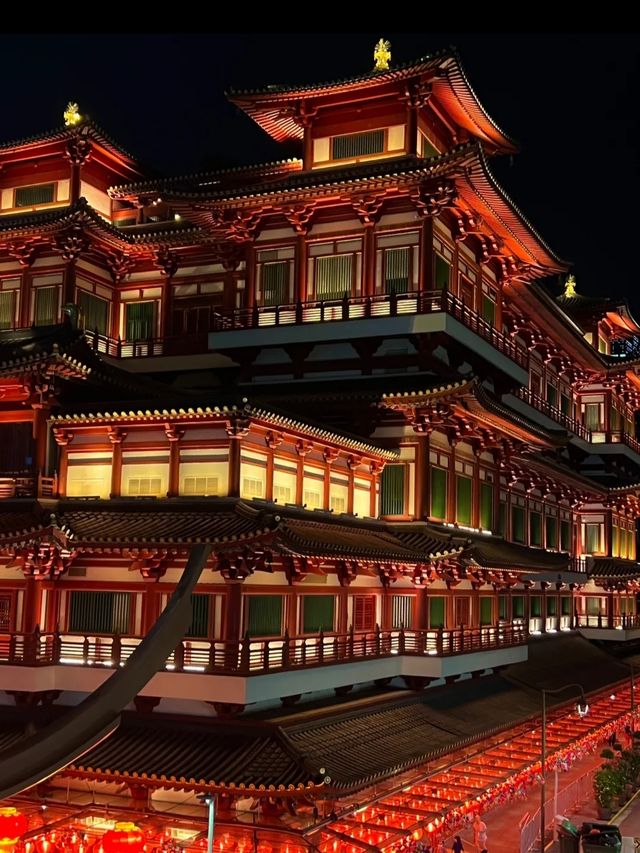 揭秘新加坡佛牙寺的驚人奇蹟！