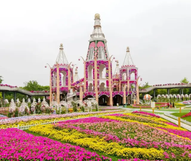 上海奇蹟花園 夢幻般燈光存在