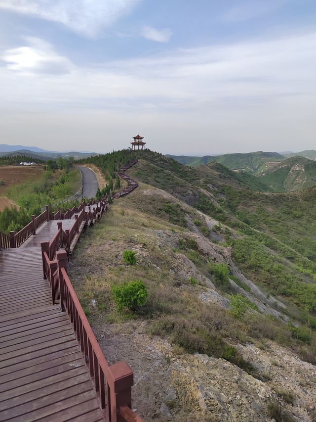 凌河第一灣的喀左縣